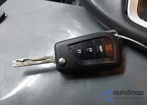 2020 Toyota Corolla Se из США, поврежденный, VIN JTDS4RCE6LJ051543